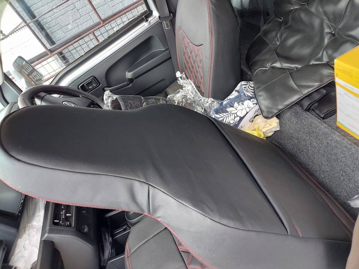 シートカバー /ハイゼット/トラック/ジャンボ/S500P/S510P/ヘッドレスト一体型タイプ/未使用品ですが中古品扱い シートカバー S500P ダイハツ (H26 前期&frasl;後期 ジャンボ（シートカバー｜アクセサリー）：車