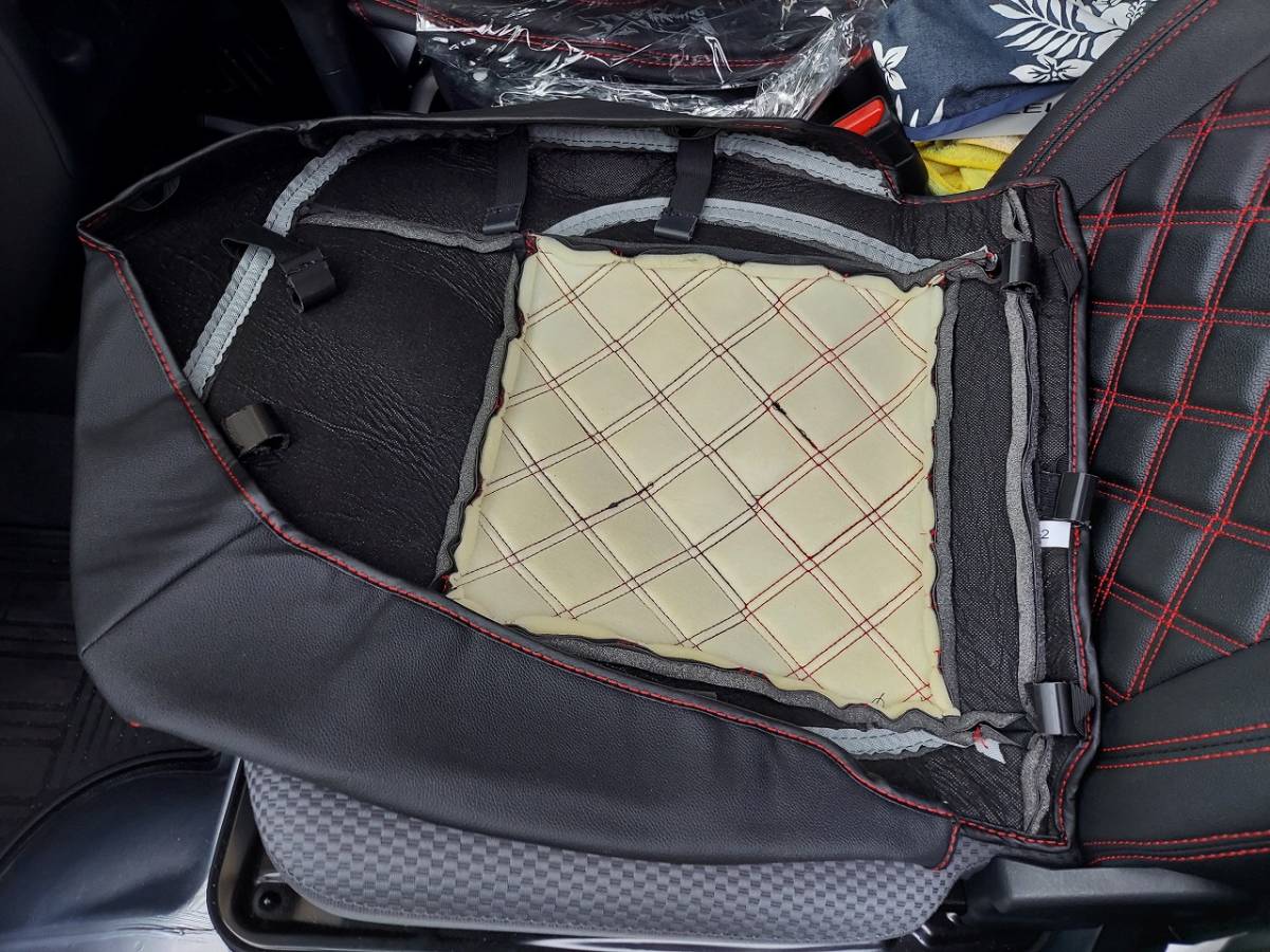 シートカバー /ハイゼット/トラック/ジャンボ/S500P/S510P/ヘッドレスト一体型タイプ/未使用品ですが中古品扱い シートカバー S500P ダイハツ (H26 前期&frasl;後期 ジャンボ（シートカバー｜アクセサリー）：車