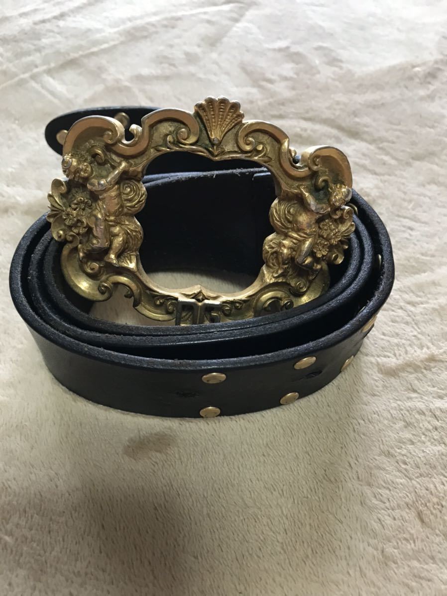 ◆◇ 希少スタッズ　エンジェル　DOLCE&GABBANA　本革　ベルト◇◆