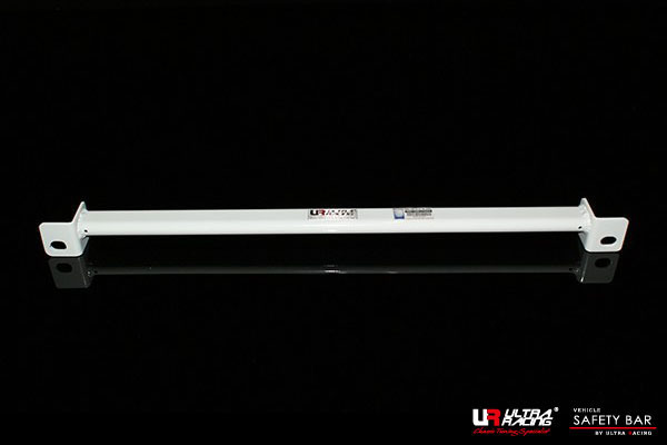 【Ultra Racing】 フロントメンバーブレース BMW Z4 E85 BT30 03/01-09/05 [LA2-2538]
