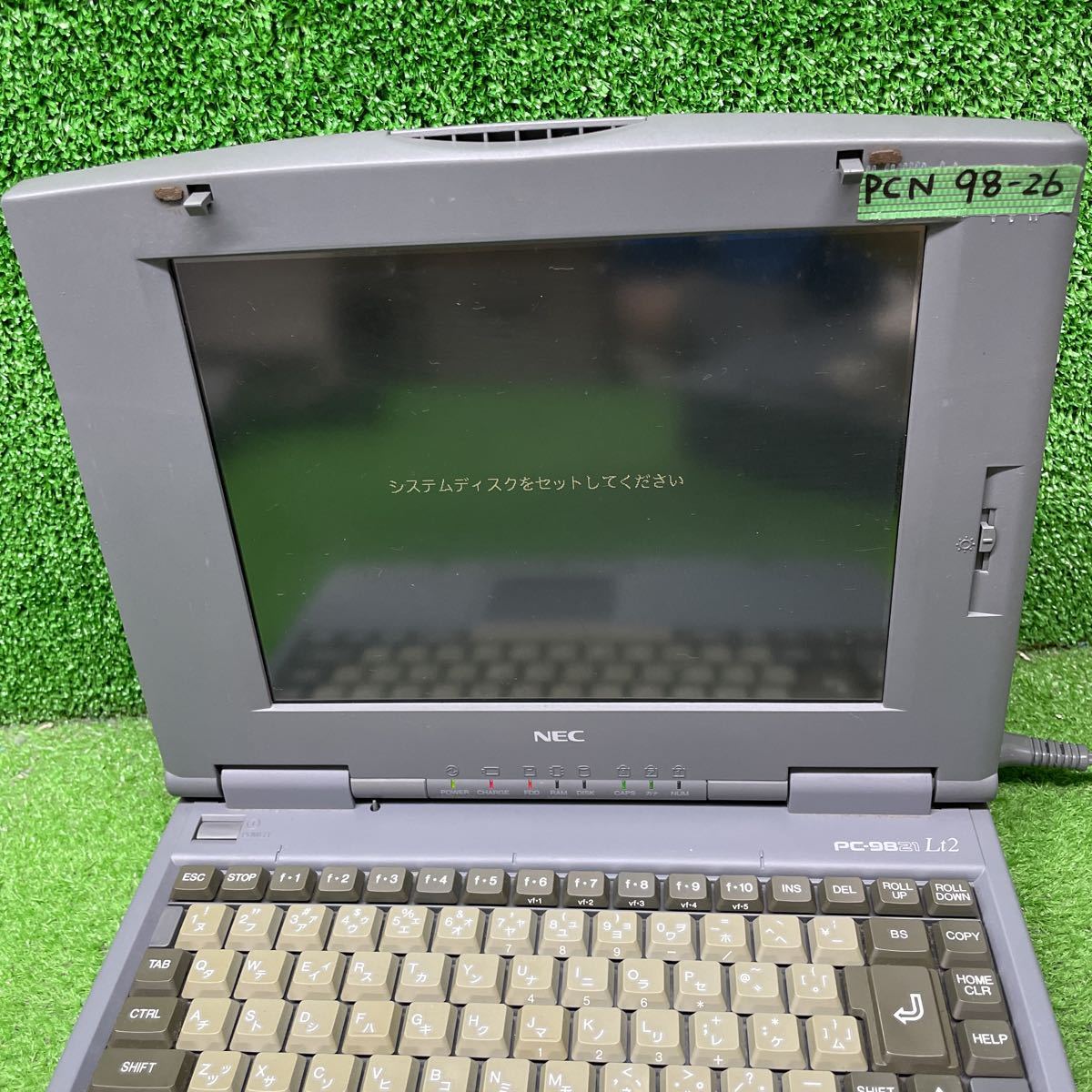 PCN98-26 激安 PC98 ノートブック NEC PC-9821Lt2/3A 通電、起動OK
