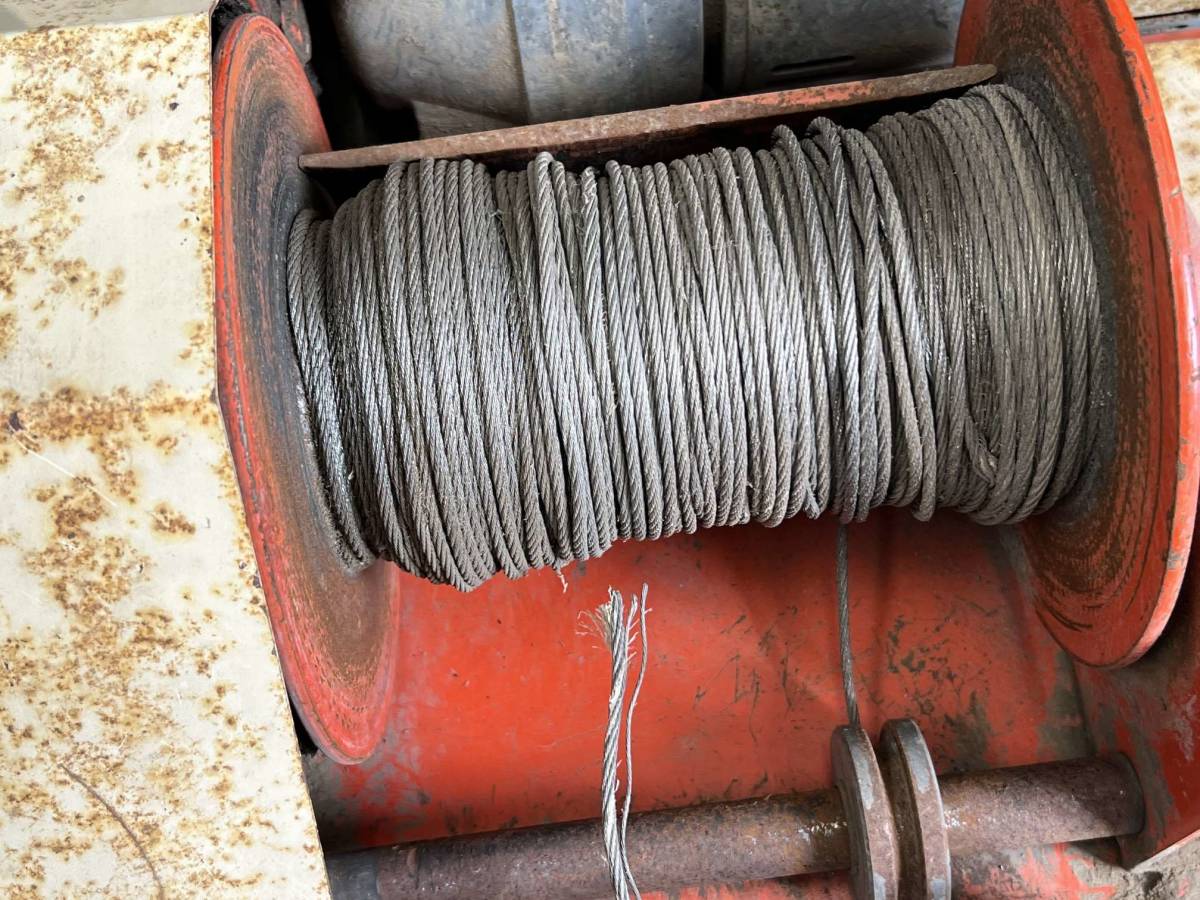 坂井精工ウインチ 100V動力 動作品 / 東芝 GEAR MOTOR MFG22(電動工具  