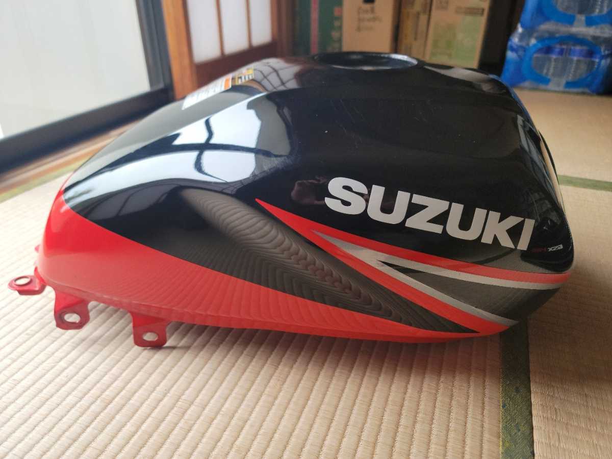 最新作，低価 SUZUKI GSX1400 タンク リアカウル フロントフェンダー 