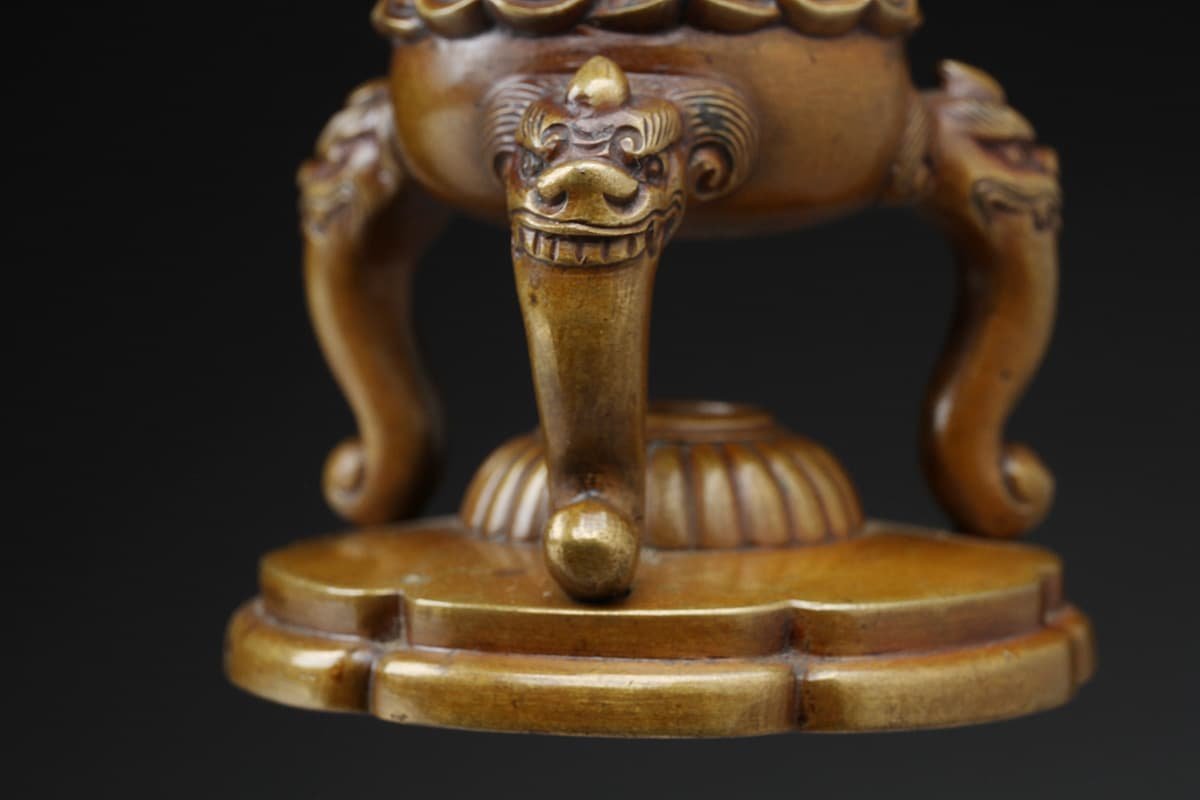鎌倉彫 大型角盆 菖蒲（あやめ） 約800年の伝統工芸品 鎌倉彫 大型角盆