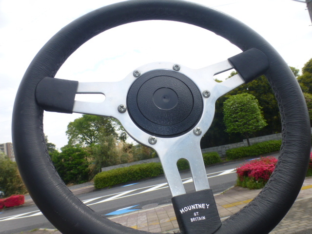 希少 ミニクーパー マウントニーモータープロダクツ ハンドル 希少