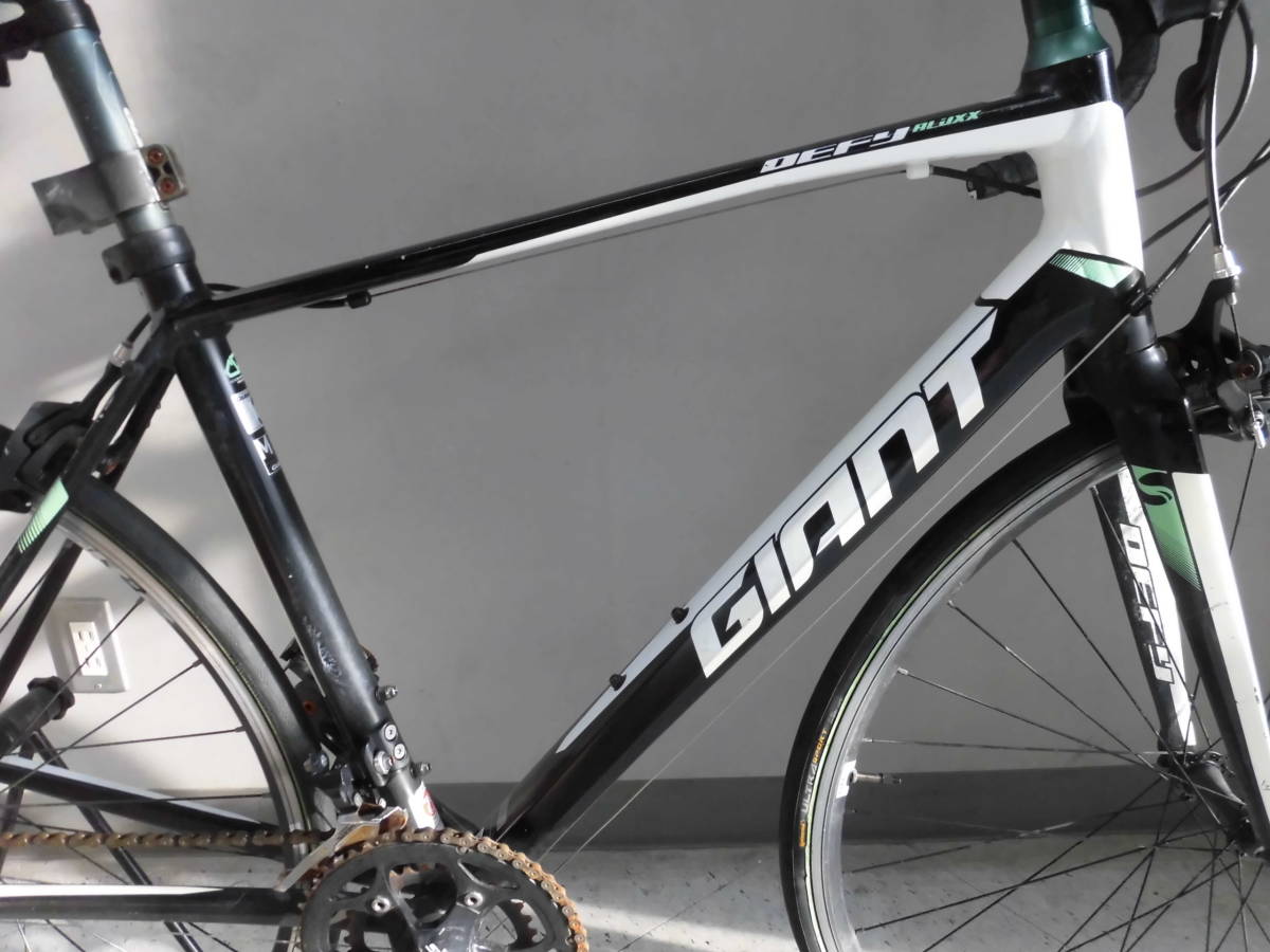 GIANT DEFY ALUXX ロードバイク 公式通販 defy Мサイズ giant aluxx ジャイアントロードバイク 「ジャイアント」 0 | ジャイアント 送料無料 ジャイアントストア京都紫明通