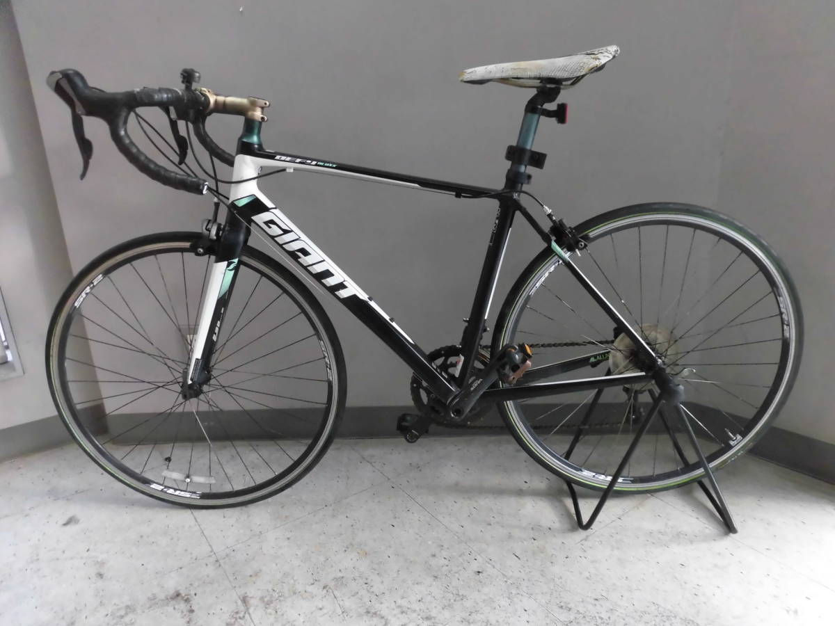 GIANT DEFY ALUXX ロードバイク 公式通販 defy Мサイズ giant aluxx ジャイアントロードバイク 「ジャイアント」 0 | ジャイアント 送料無料 ジャイアントストア京都紫明通