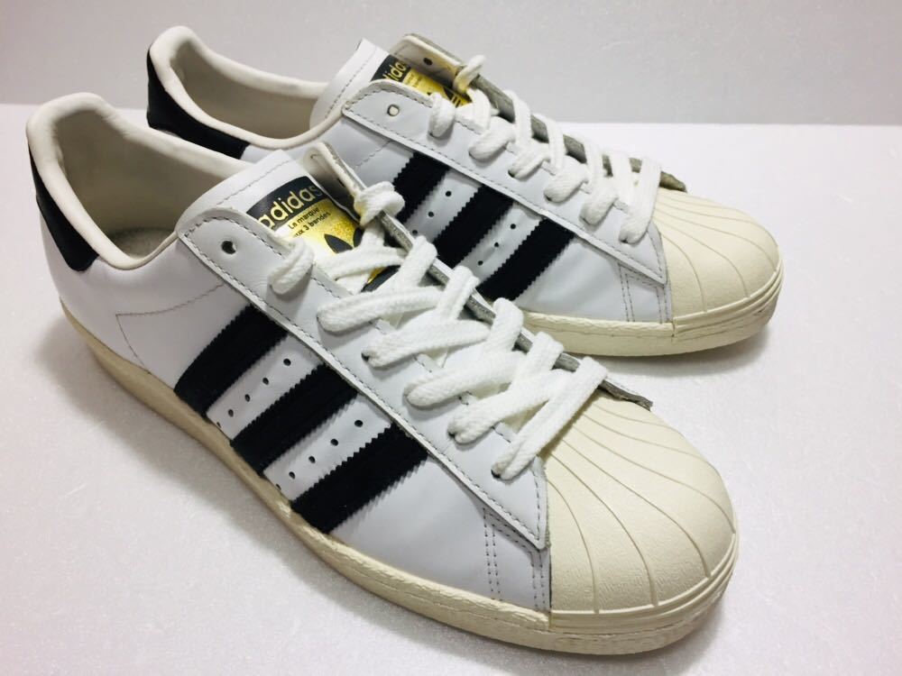 セール，新品 良好 定番 2019製 adidas アディダス G61070 SUPER STAR 80S WHITE BLACK スーパースター 白黒 26cm US 8.0 国内 正規品(26.0cm)｜売買されたオークション情報、yahooの商品情報をアーカイブ公開 - オークファン 26.0cm