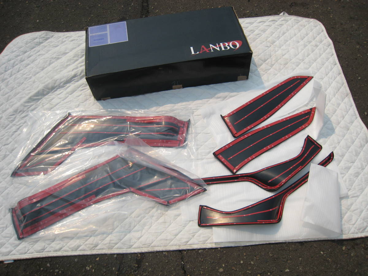 ◆未使用品◆LAMBO◆C-HR◆ドアレザーパネル◆LDP-CHR-BL◆ブラック×ブルー◆ LANBO ドアレザーパネル C-HR LAMBORGHINI COUNTACH トヨタ，TRD，アルファードカウルトップパネルインテリアカスタム3Dカーボンシート10W20W30Wエスティマ30W40W10Wヴェルファイア前期後期
