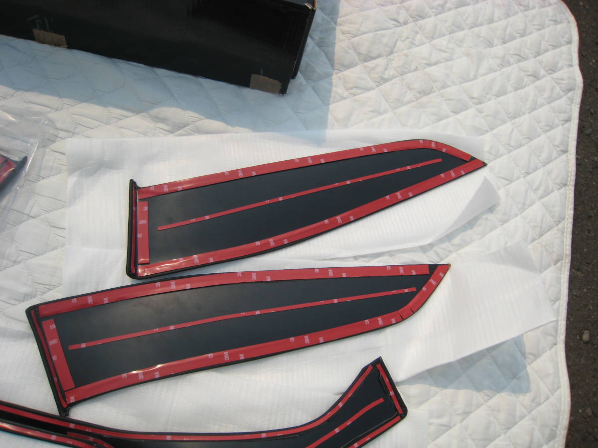 ◆未使用品◆LAMBO◆C-HR◆ドアレザーパネル◆LDP-CHR-BL◆ブラック×ブルー◆ LANBO ドアレザーパネル C-HR LAMBORGHINI COUNTACH トヨタ，TRD，アルファードカウルトップパネルインテリアカスタム3Dカーボンシート10W20W30Wエスティマ30W40W10Wヴェルファイア前期後期