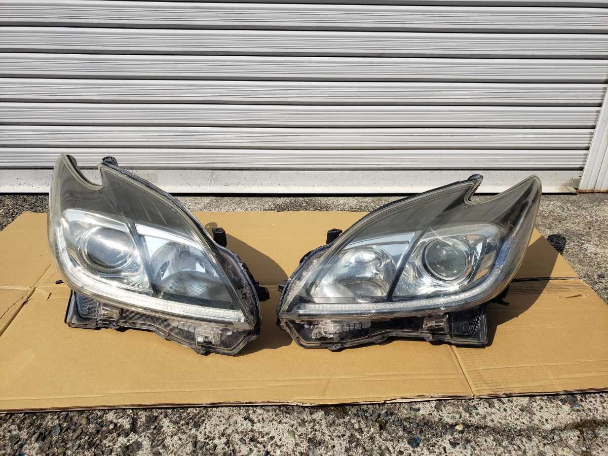 美品 ASSY 点灯OK プリウス ZVW30 後期 左右 ヘッドライト ランプ HID