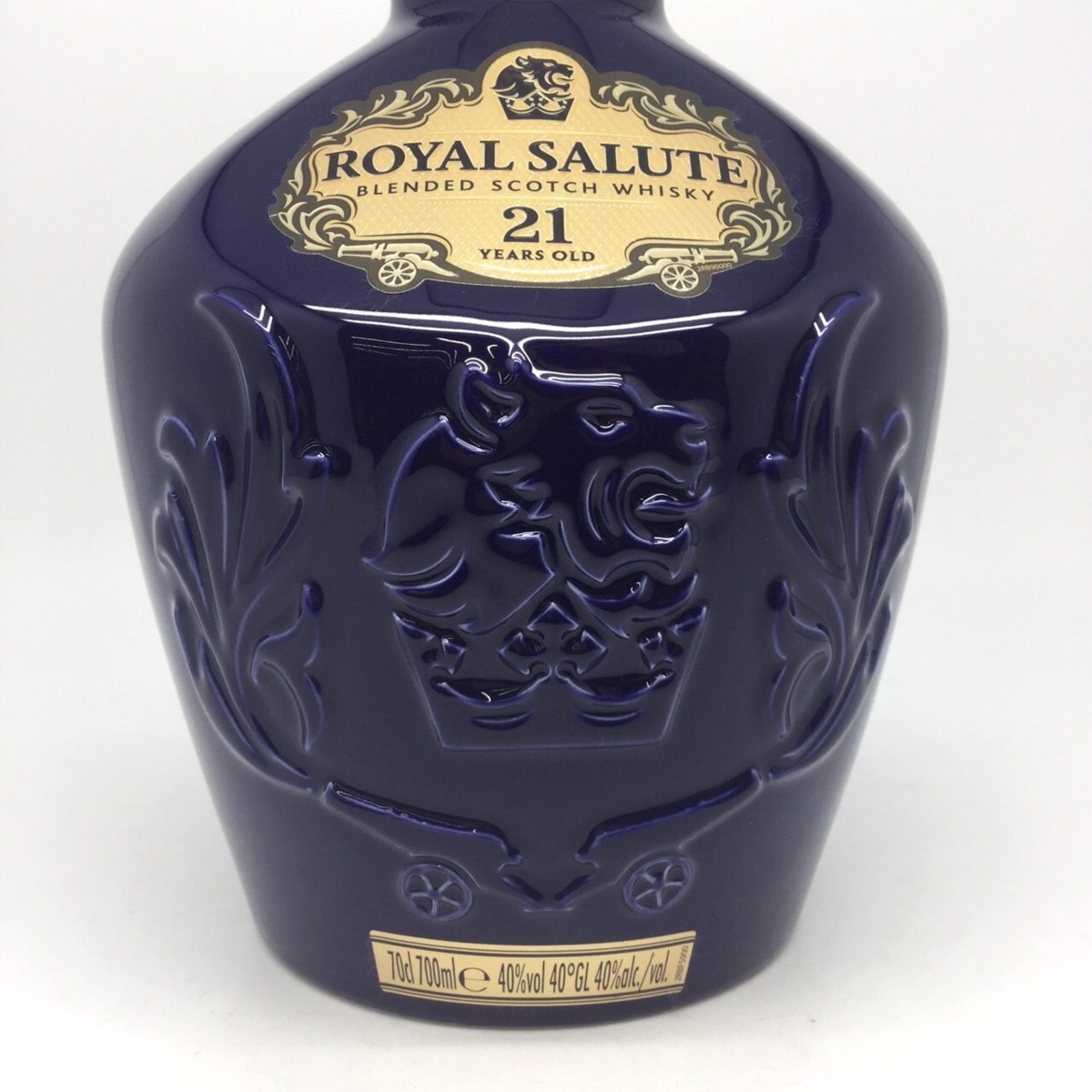 未開栓 ロイヤルサルート 21年 青 陶器ボトル 巾着/箱付 700ml 40％ CA