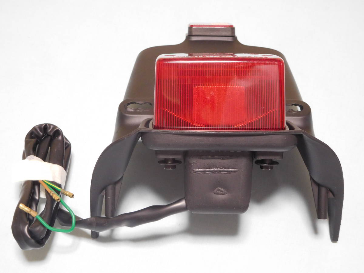 マグナ５０ ( MAGNA 50 ) [ AC13 ] 純正 テールライトユニット　ナンバープレートベースASSY