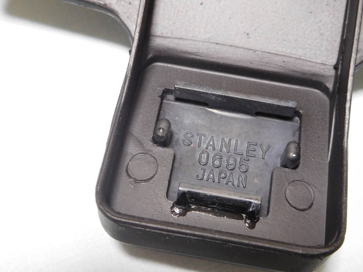 マグナ５０ ( MAGNA 50 ) [ AC13 ] 純正 テールライトユニット　ナンバープレートベースASSY