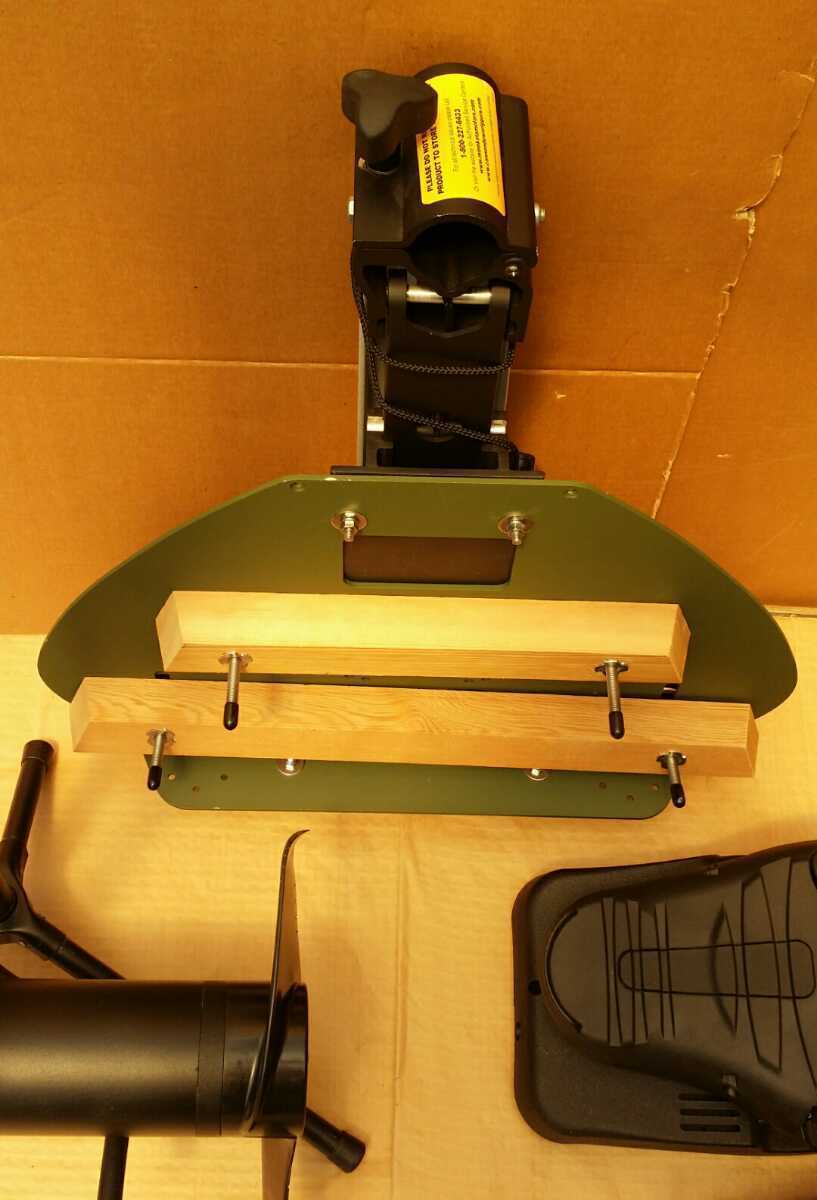 ミンコタ エッジマクサム55lb 12V 美品 ショートマウント バウデッキ 