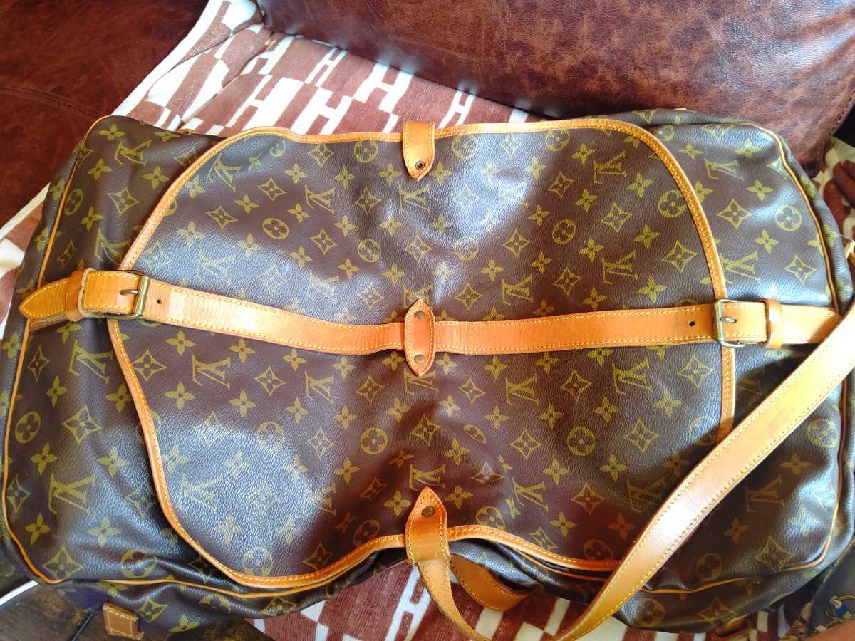 LOUIS VUITTON（ルイ・ヴィトン） モノグラム ソミュール35