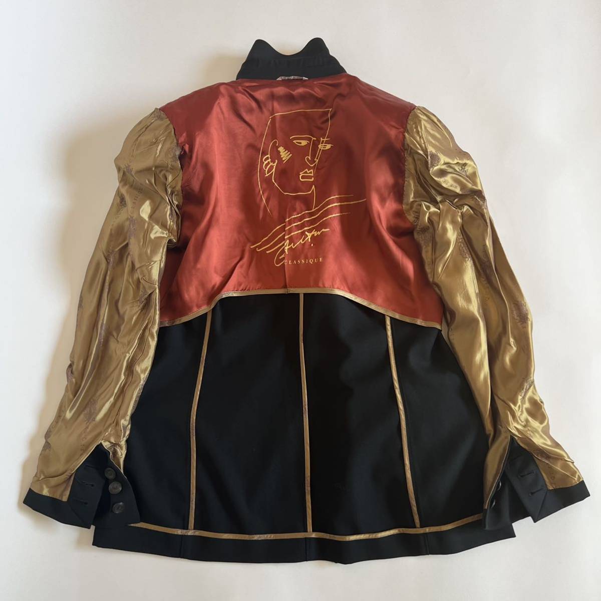 希少 jean paul gaultier classique ジャンポールゴルチエ JPG femme 