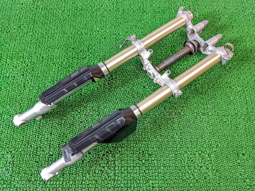 定番，得価 □カワサキ KSR80 純正 フロントフォーク ステム 曲がり