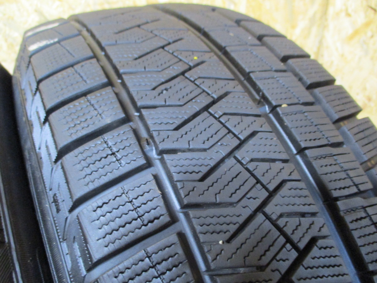 【青森発】215/55R16 93Q★8.5分山 ピレリ ICE ASIMMETRICO 2018年製　4本価格　スタッドレス【送料無料】AOM-X1158　トヨタ クラウンなど 215&frasl;55R16 ピレリ 4本セット V40CC V40 評価篇