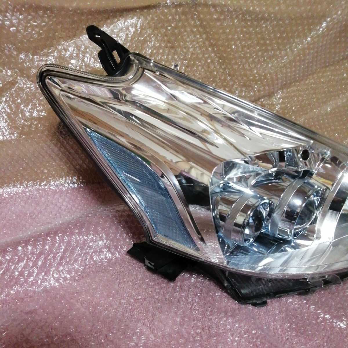 プリウスα☆ZVW40W☆前期純正 LED ヘッドライト 右側☆KOITO 47-42☆中古品_2