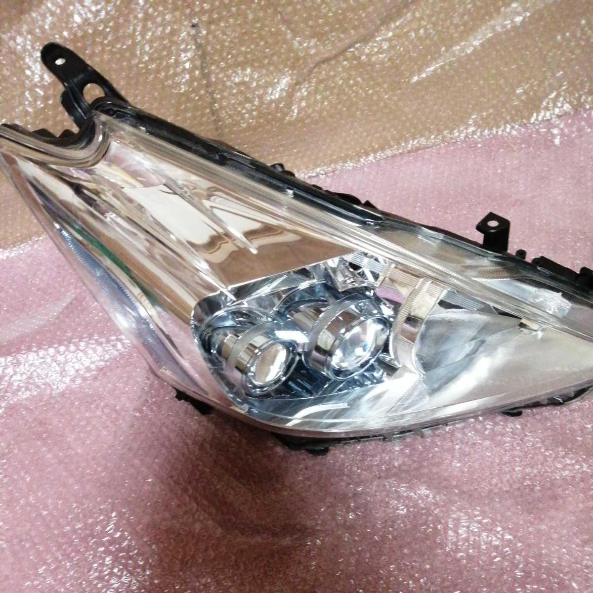 プリウスα☆ZVW40W☆前期純正 LED ヘッドライト 右側☆KOITO 47-42☆中古品_9