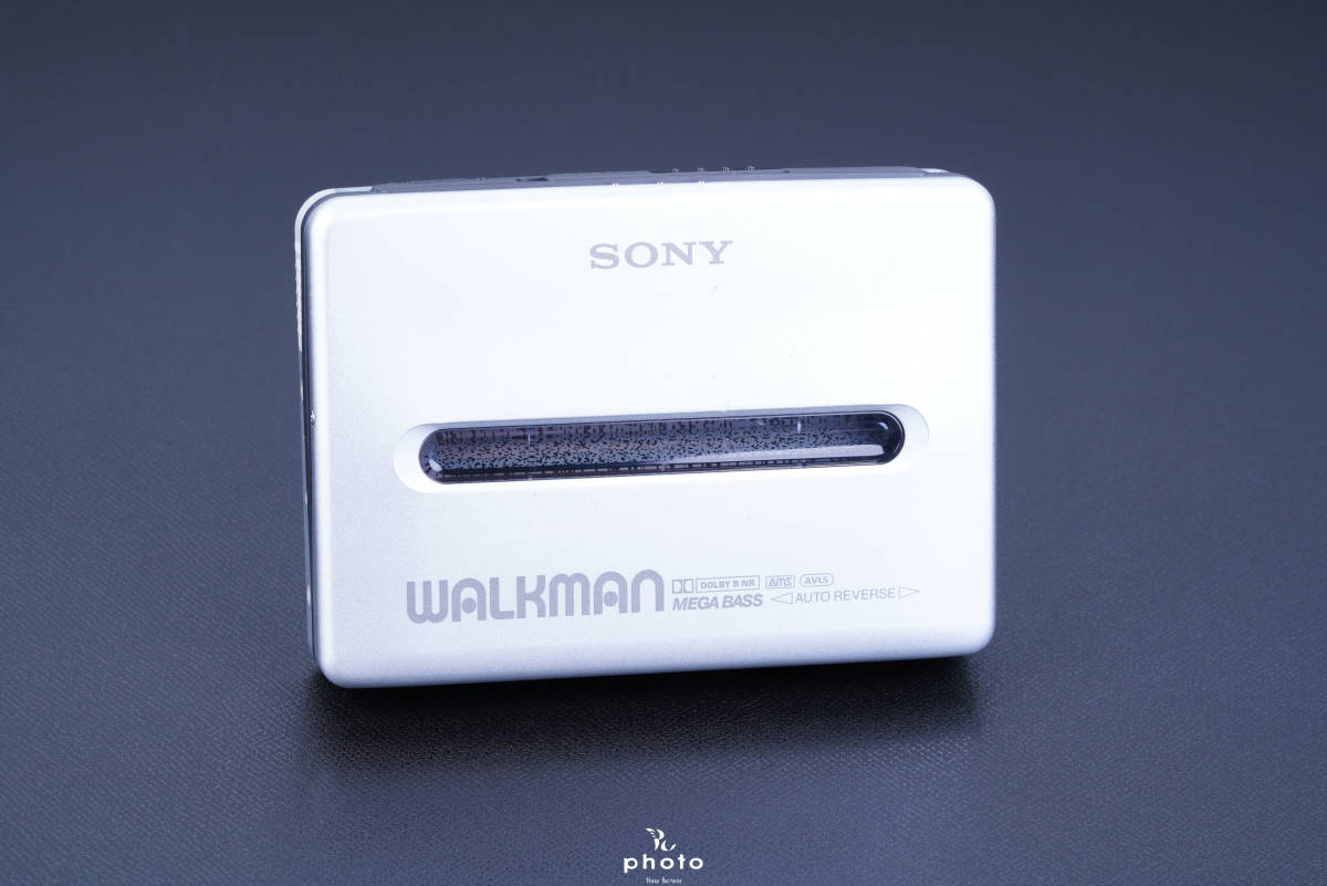 ☆極美品・動作〇☆ SONY ソニー WALKMAN FM/AMラジオ 上位モデル