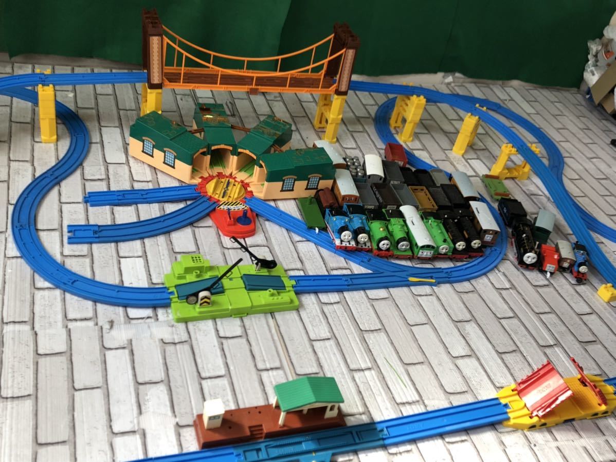 1円スタート プラレール トーマス ドナルド ダック オリバー ボコ ぐらぐら吊り橋 大量 レイアウト セット セット 売買されたオークション情報 Yahooの商品情報をアーカイブ公開 オークファン Aucfan Com