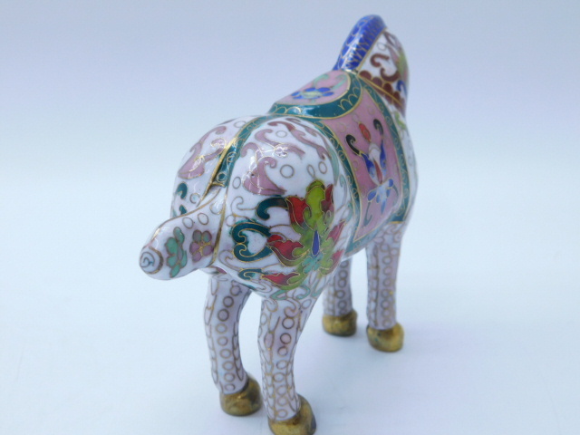 中国工芸　七宝焼　馬　金工細工馬置物 ☆A2591 中国 七宝 馬 置物 七宝焼 唐馬 中国美術 唐草 金彩 (銅製