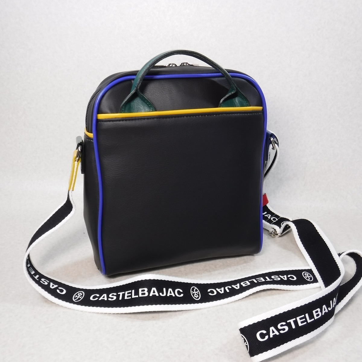 カステルバジャック A5 CASTELBAJAC ミニショルダーバッグ 耐水 ノワ | ショルダーバッグ インサイト トートバッグ メンズ 家紋刺繍+ロゴプリント入りナイロンハット バッグ ボディバッグ 帆布 カステル