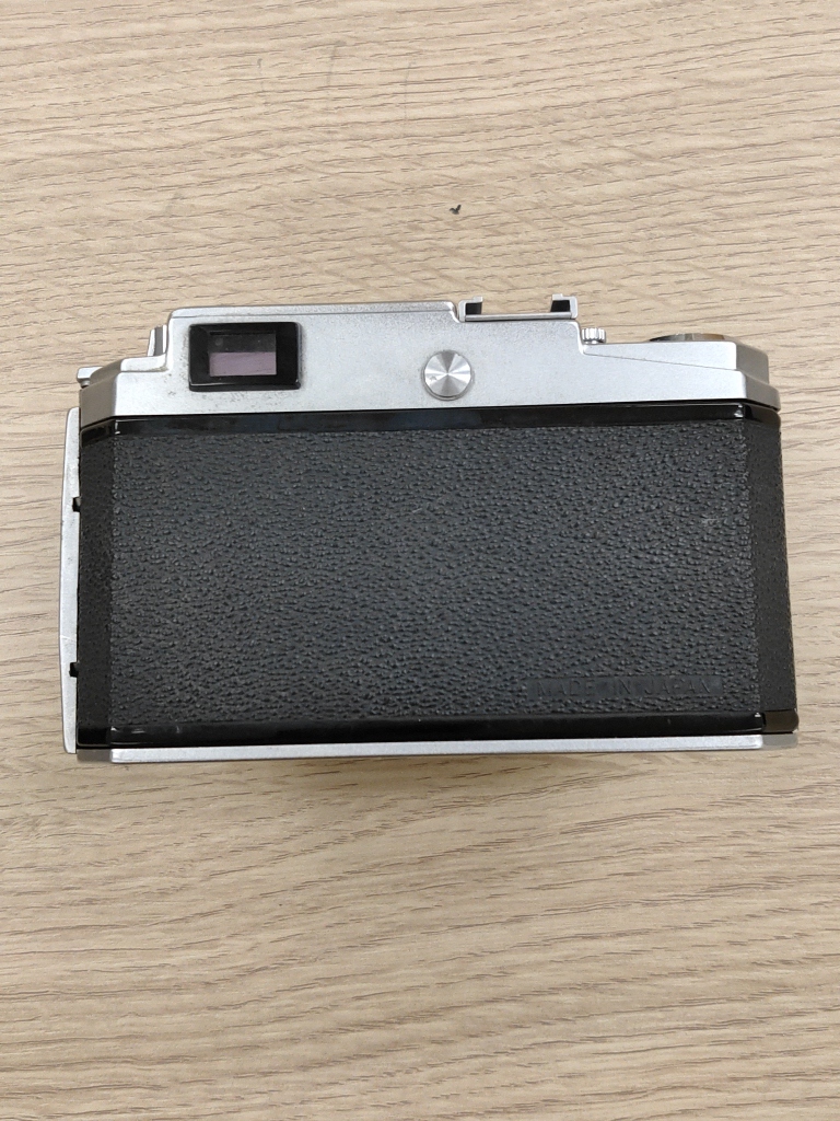◇◇#2088 コニカ KONICA III A フィルムカメラ ボディ レンズ