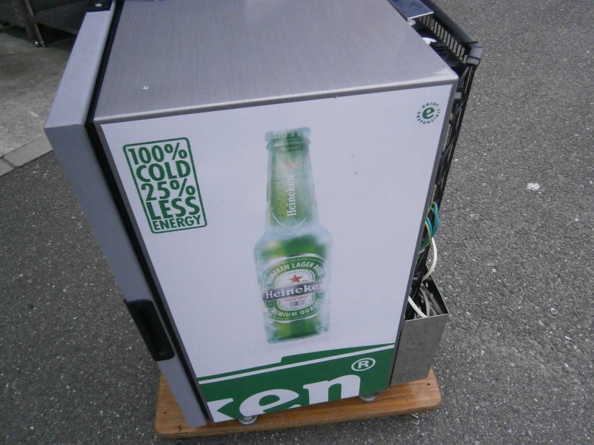 ☆中古品 ハイネケン Heineken 卓上冷蔵ショーケース 100V CCV24 C PA