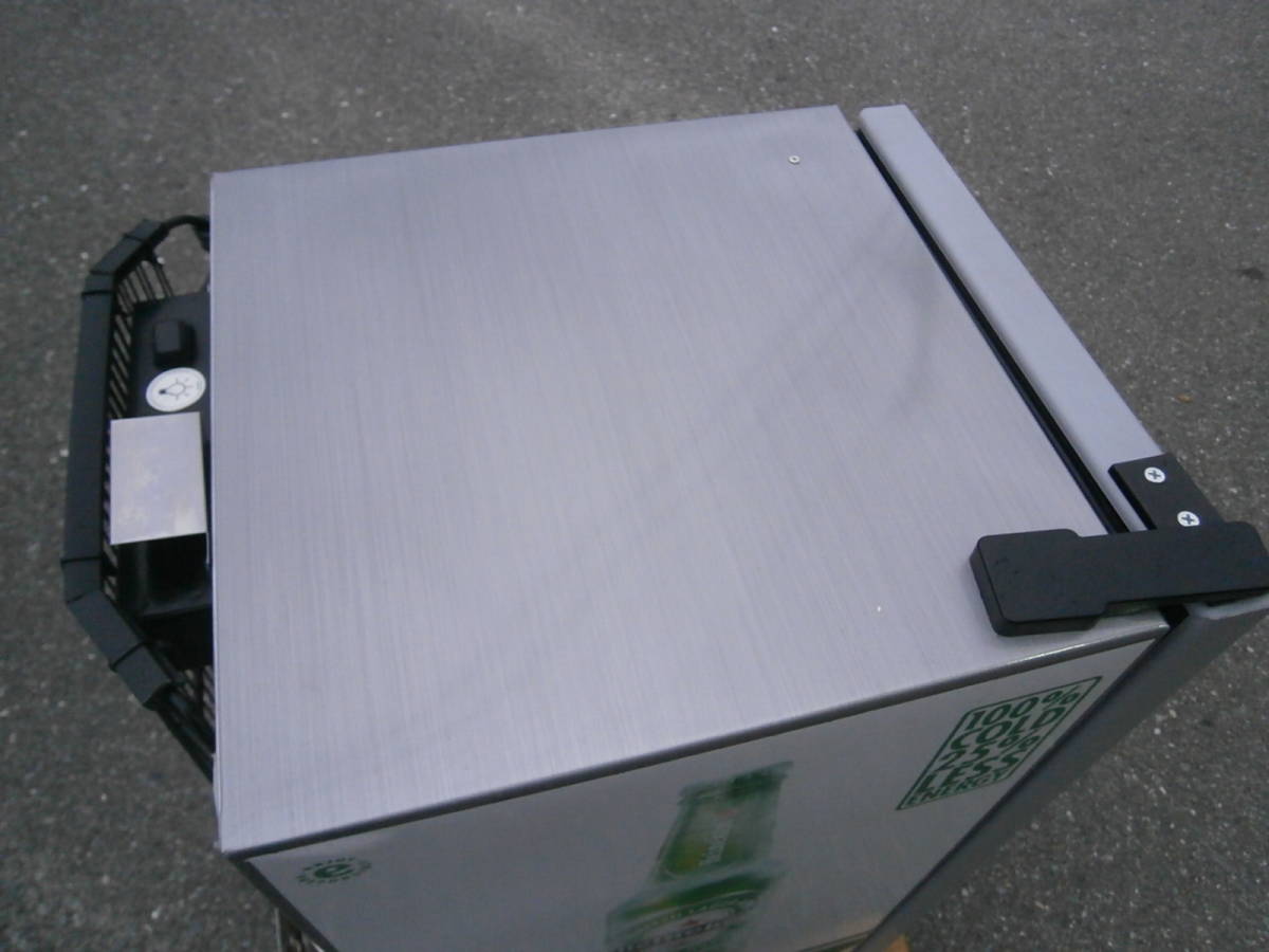 ☆中古品 ハイネケン Heineken 卓上冷蔵ショーケース 100V CCV24 C PA