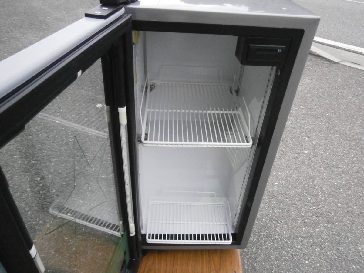 ☆中古品 ハイネケン Heineken 卓上冷蔵ショーケース 100V CCV24 C PA
