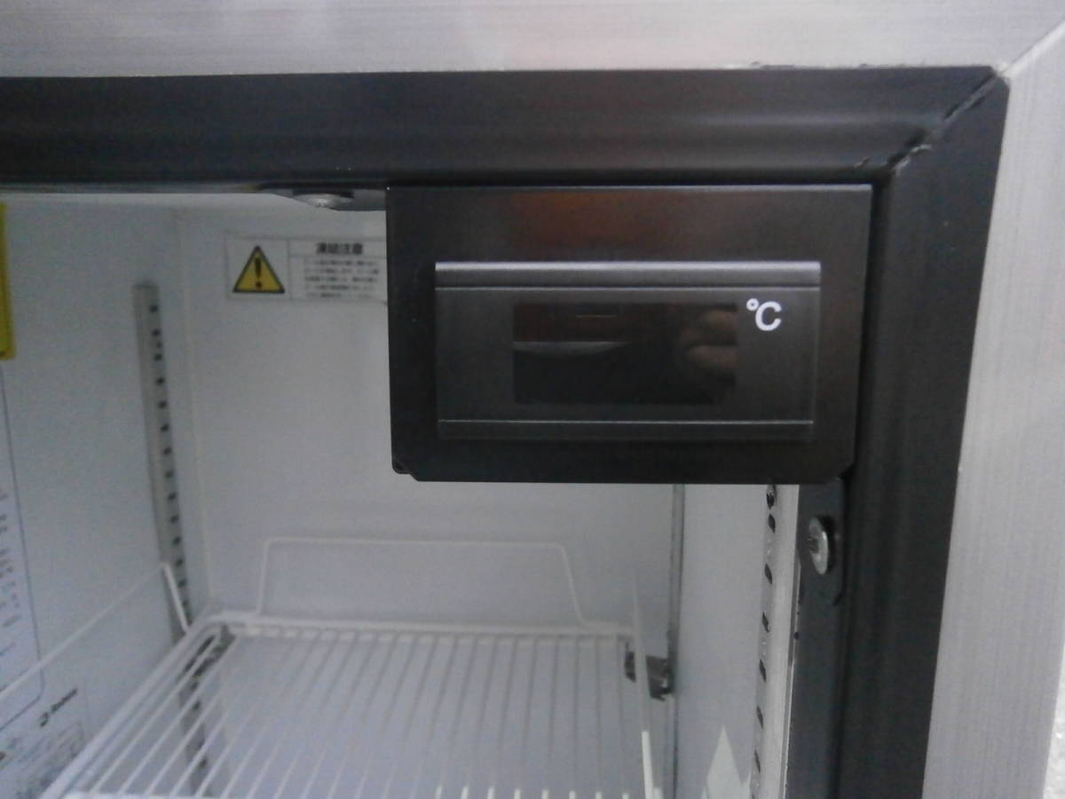 ☆中古品 ハイネケン Heineken 卓上冷蔵ショーケース 100V CCV24 C PA