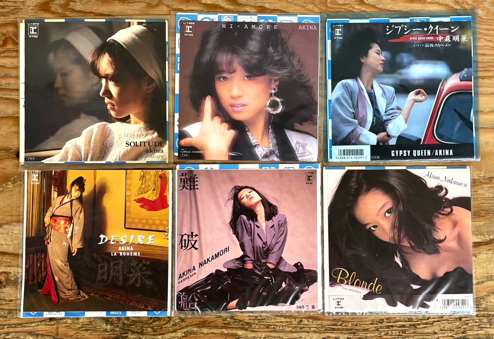 【人気SALE，爆買い】 中森明菜 EPレコード 17枚 まとめてセット 0429(中森明菜)｜売買されたオークション情報、yahooの商品情報をアーカイブ公開 - オークファン な行