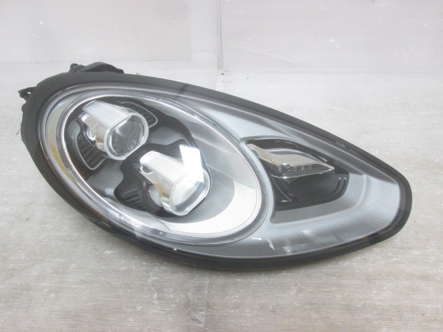  小傷 取付部破損無し PORSCHE ポルシェ パナメーラ 970 純正 右 ヘッド ライト PDLS LED ユニット 970.631.072.55 / 97063117254 B021600(ヘッドライト)｜売買されたオークション情報、yahooの商品情報をアーカ ポルシェ用