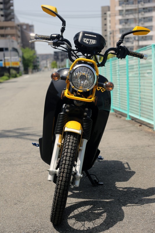 HONDA クロスカブ110 JA10 人気のイエロー エンデュランスマフラー付き 