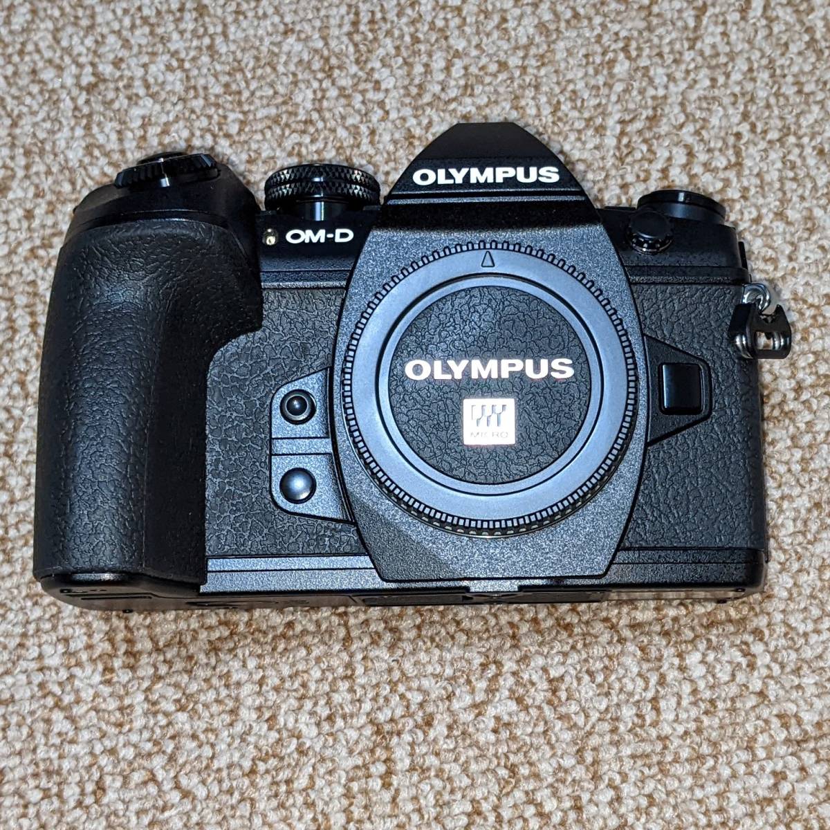 オリンパス OLYMPUS OM-D E-M1 Mark II ブラック ボディ美品