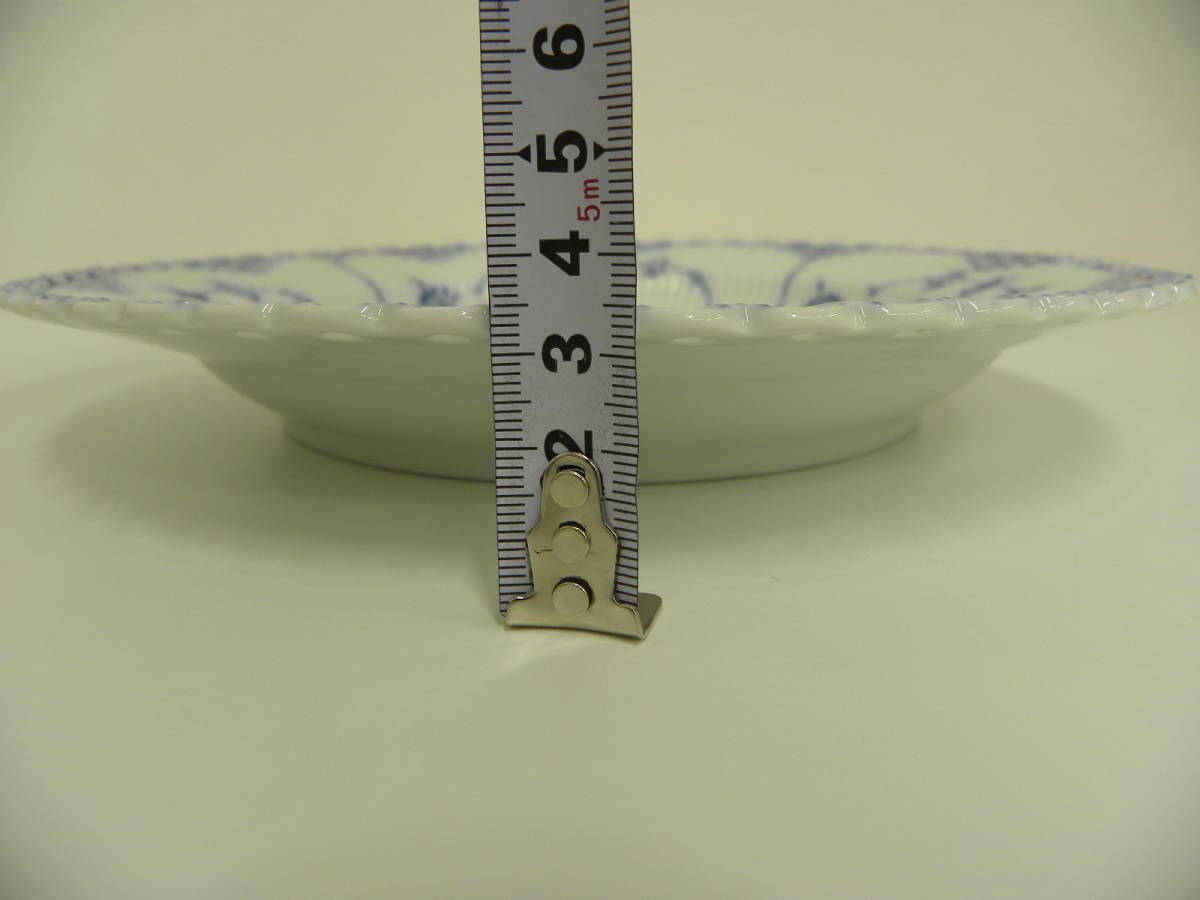 ブランド祭 ロイヤルコペンハーゲン ブルーフルーテッド フルレース プレート ROYAL COPENHAGEN 624_6