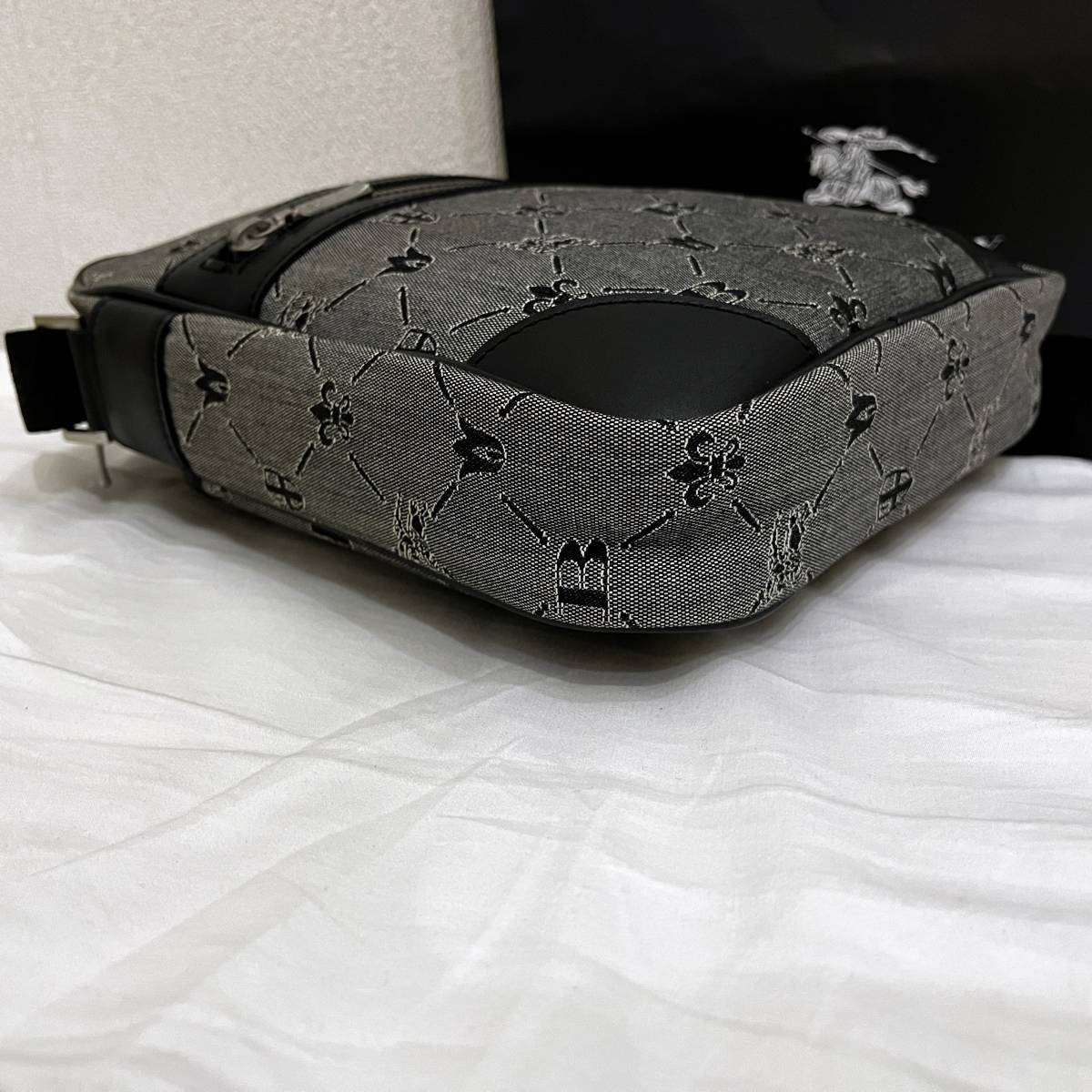 美品 激レア BURBERRY BLACK LABEL バーバリー ブラックレーベル 