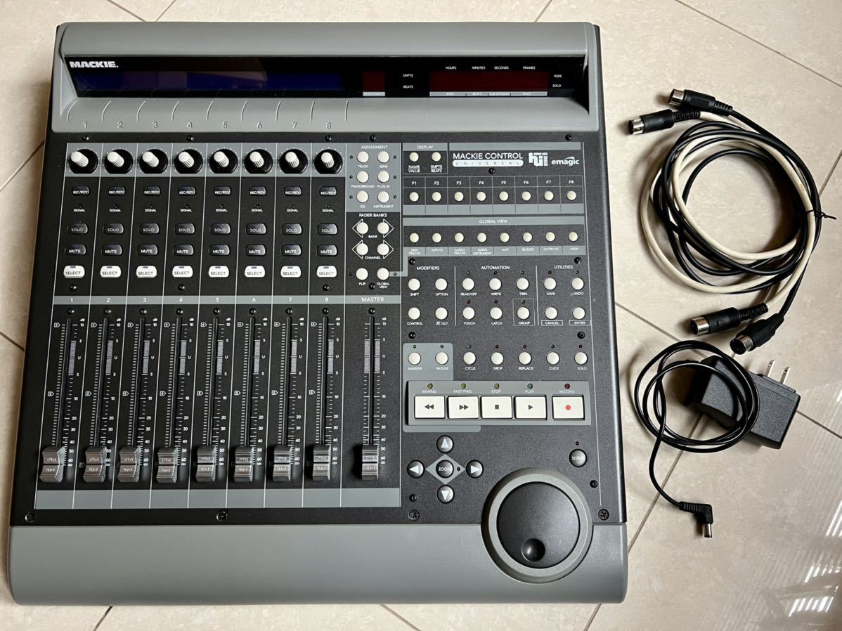 MACKIE CONTROL UNIVERSAL【ジャンク】 ご覧いただきありがとうござい