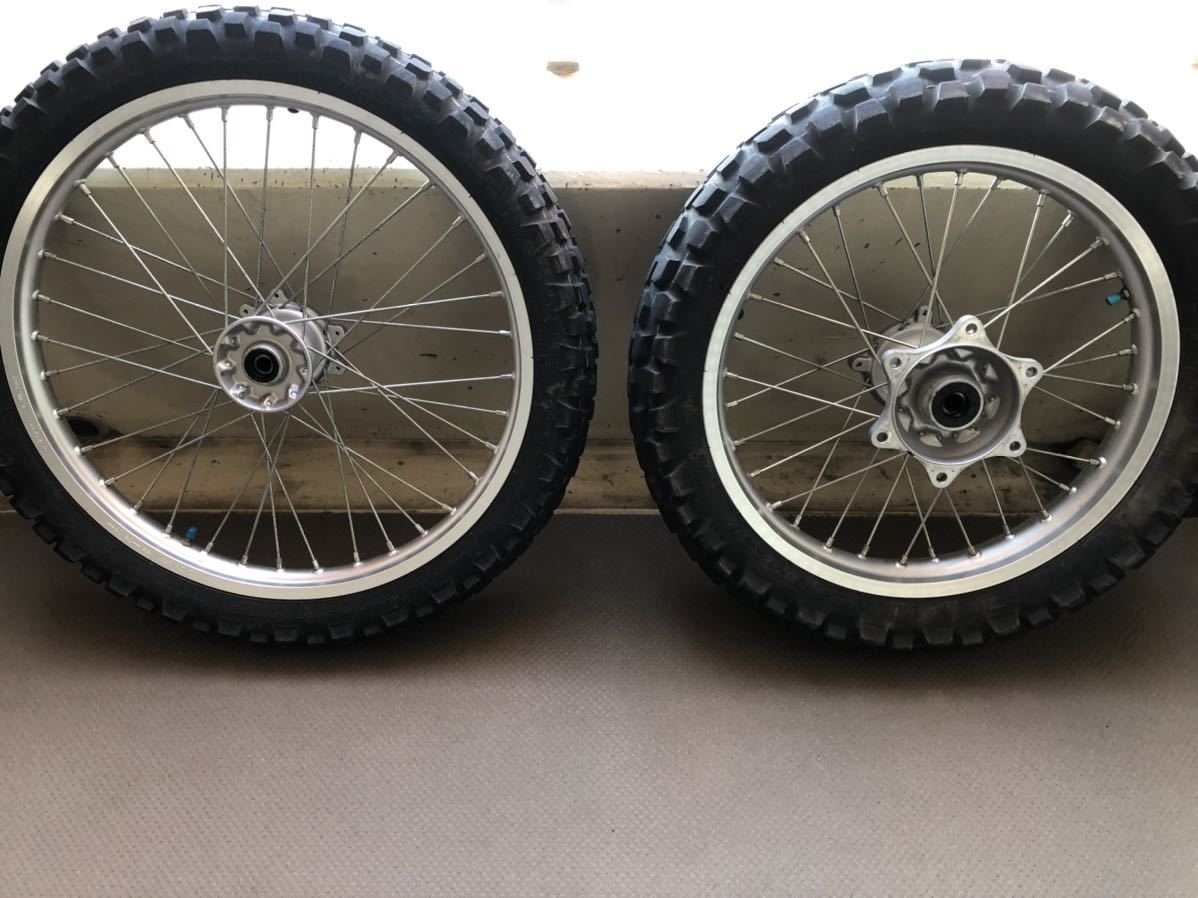 専用]CRF250L MD47 フロントホイール CRF250L ホイール フロントリア