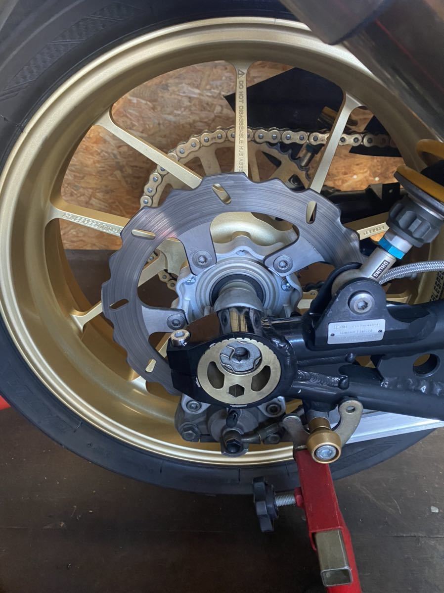 エキセントリッククランプボルト ステンレス ZRX1100 ZRX1200 ZRX400