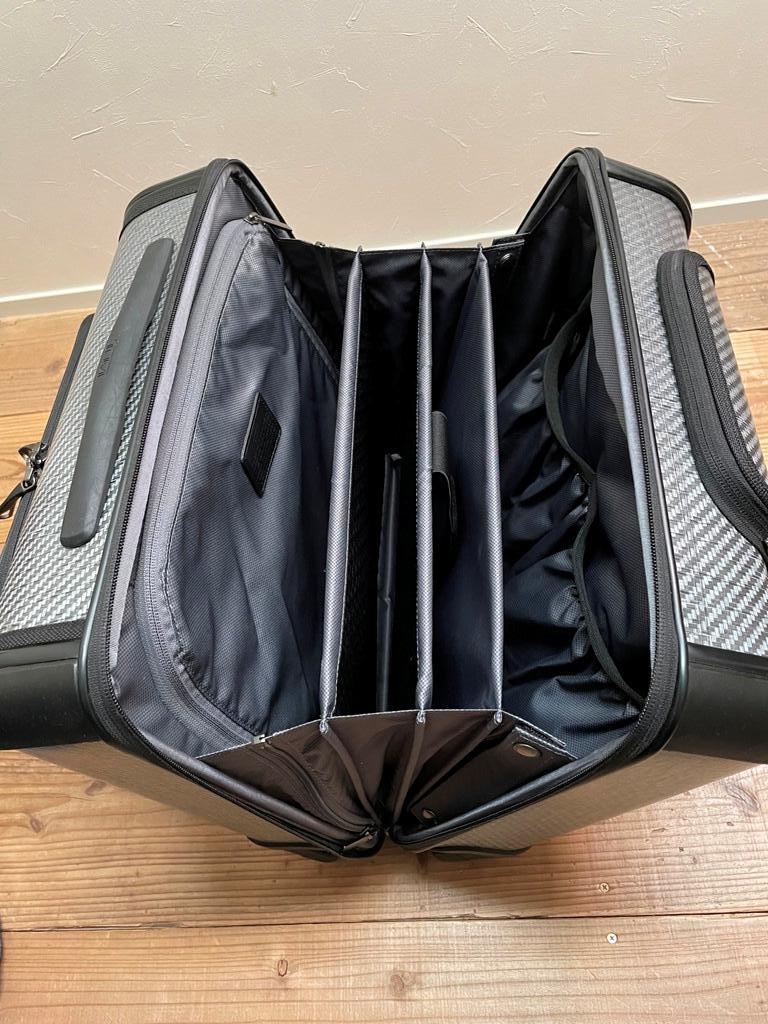 トゥミ TUMI テグラ Tegra-Lite Max キャリーオン・4ウィール 