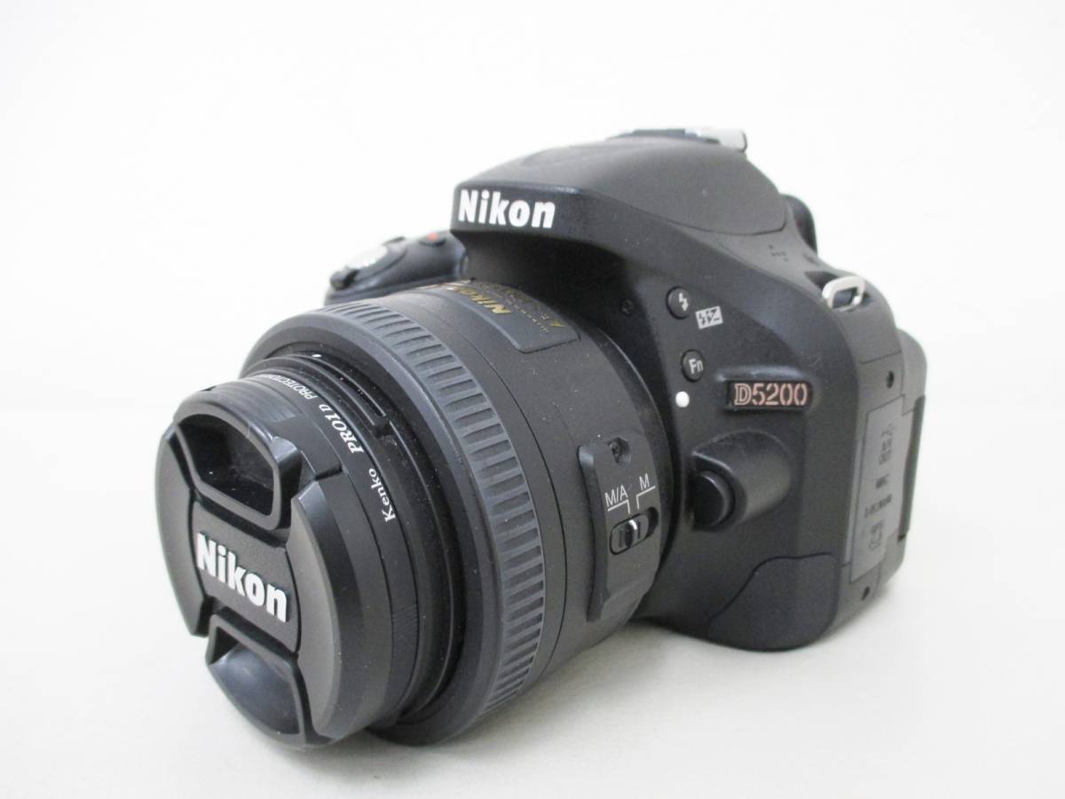 □1円～！Nikon D5200 ボディ×1 VRズームレンズ×2 35mm単焦点レンズ×1 
