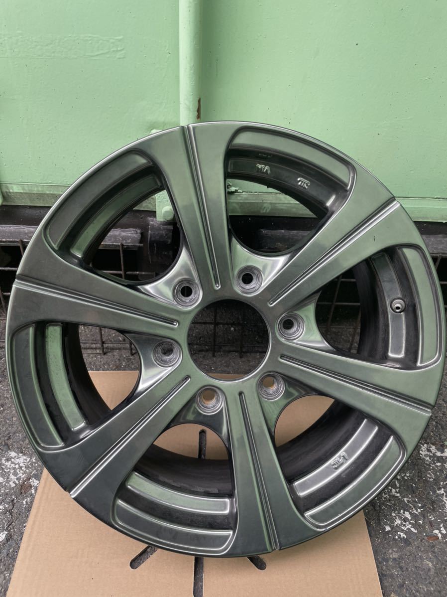 ハイエース RODIO DRIVE SECHSONE ロディオドライブ　ゼクソン　16x6.5 +35 6H-139.7 ホイールキャップ付き