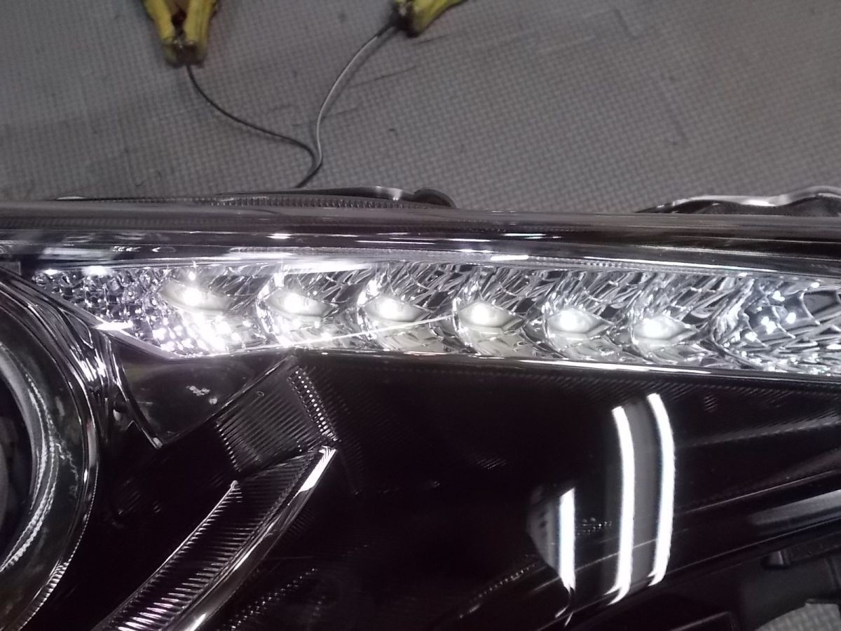 0 ZN6 トヨタ 純正 HID ヘッドライト 前期 ハチロク 点灯OK!!トヨタ ヘッド 純正キセノンヘッドライト&frasl;HID 左側&frasl;L ZC6&frasl;BRZ zn6 トヨタ86（種類（カーライト電球）HID・キセノン）（ヘッド 車検対応