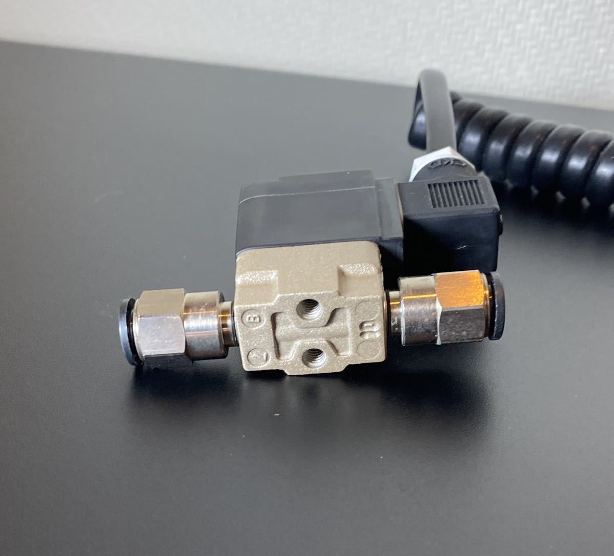 旧ロゴ ADA 美品 アクアデザインアマノ ELバルブ 電磁弁 CO2