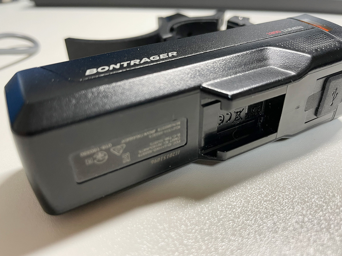 Bontrager Ion Pro RT Front Bike Light ライト アクセサリー 【公式通販】
