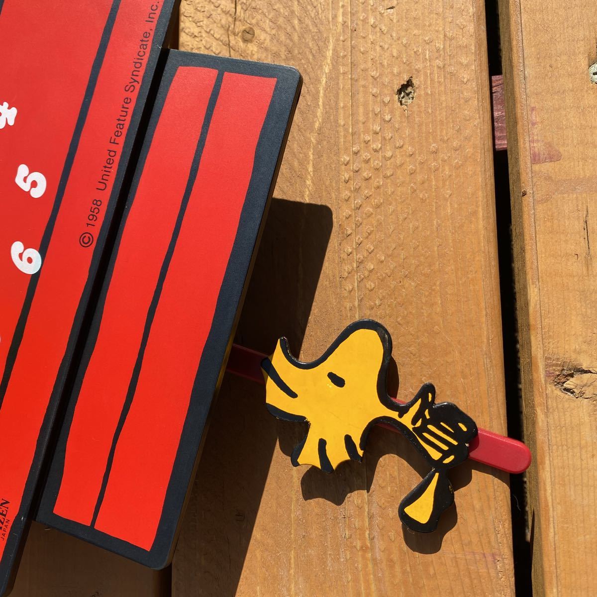 シチズン スヌーピー 掛け時計 4MH725 本ディスプレイ 壁